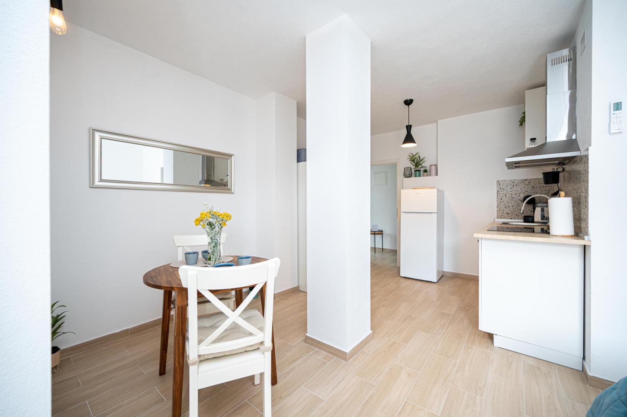 Apartments Kondric วินเยราซ ภายนอก รูปภาพ